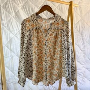 Chic Floral Button-Up Blouse